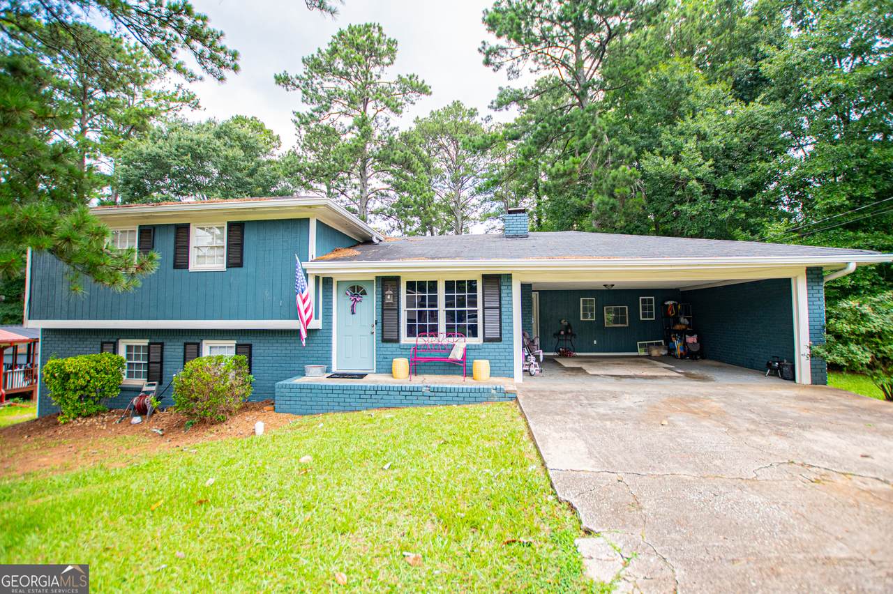 103 Shannon Drive - Photo 1
