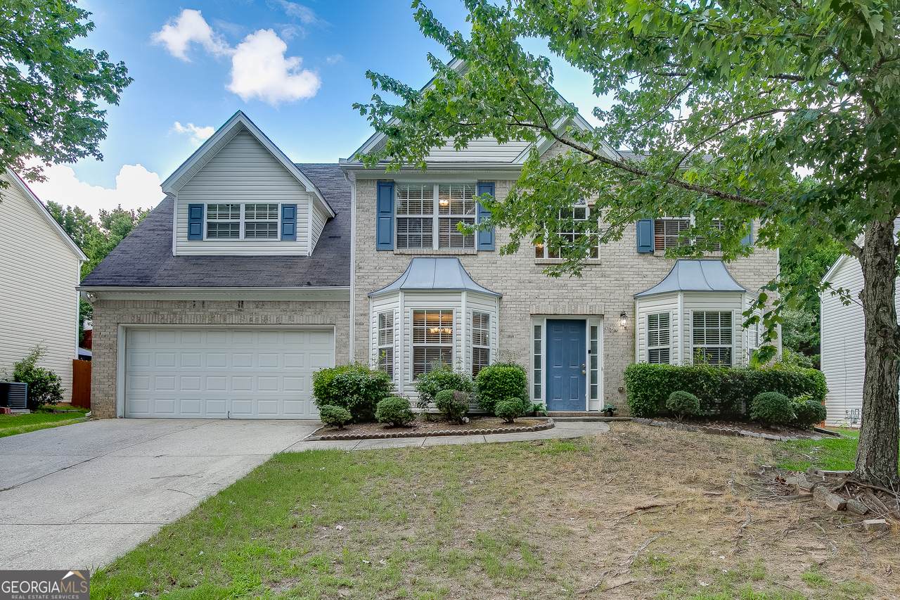 2054 Pierce Way - Photo 1