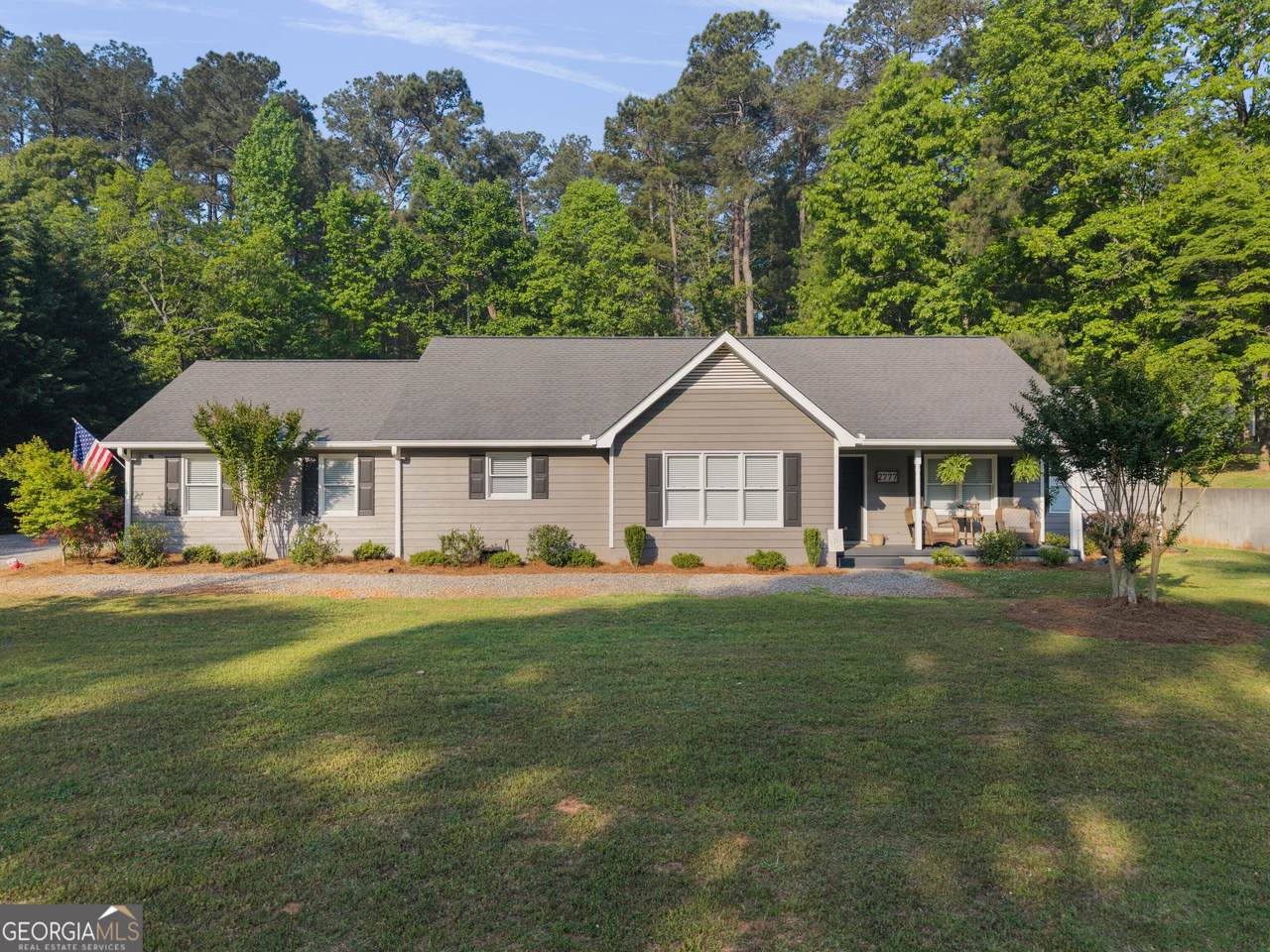 2777 Chickadee Drive - Photo 1