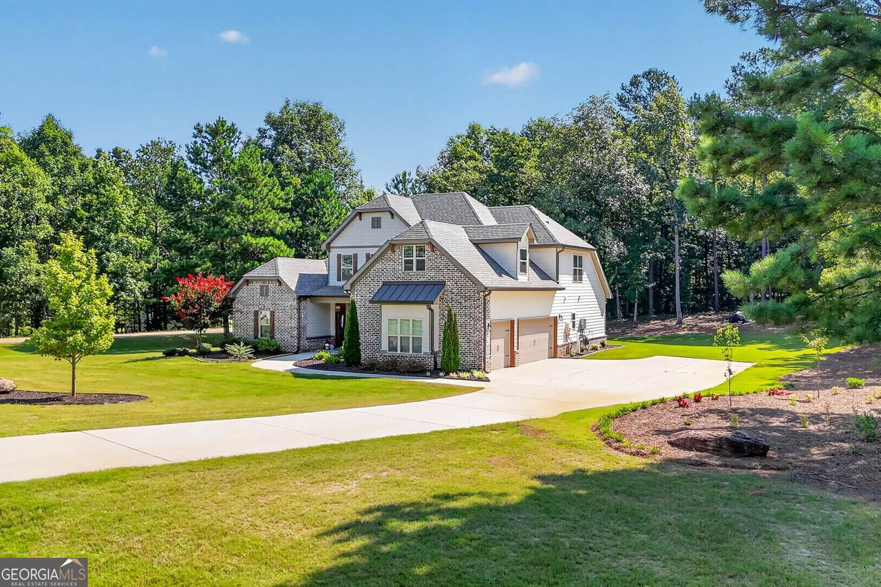 305 Preakness Way - Photo 1