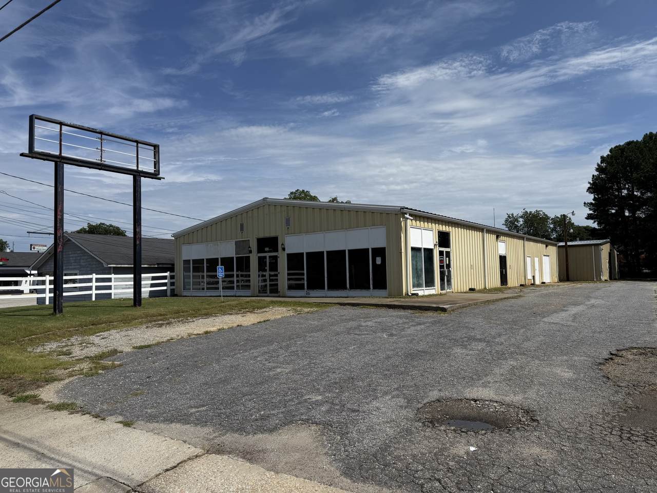 141 May Street - Photo 1