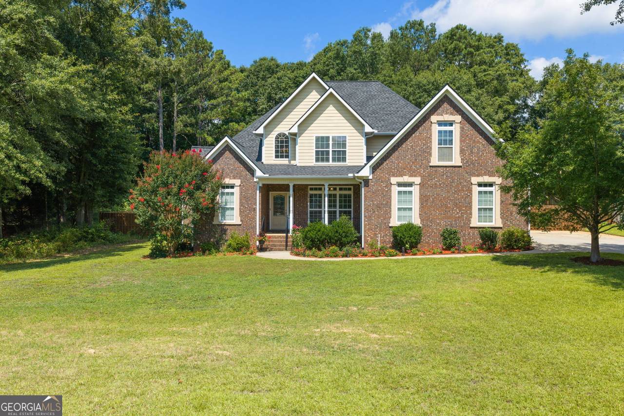 1109 Sequoia Trail - Photo 1