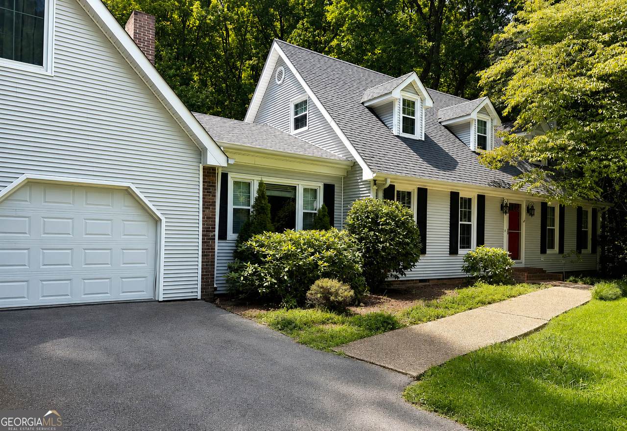 1922 Sourwood Drive - Photo 1