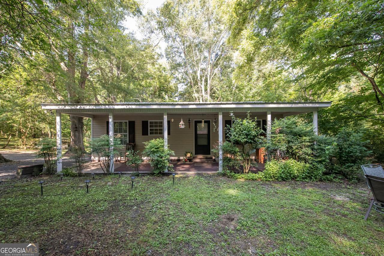 526 Susan Drive - Photo 1