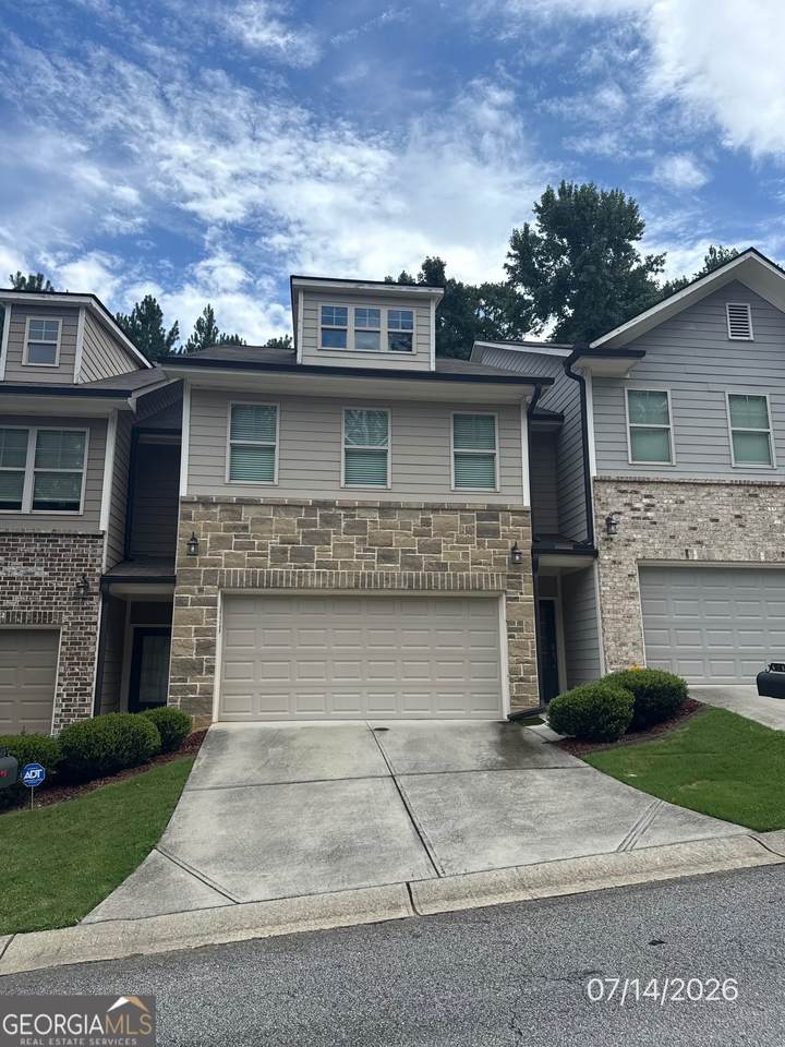 428 Mulberry Row - Photo 1