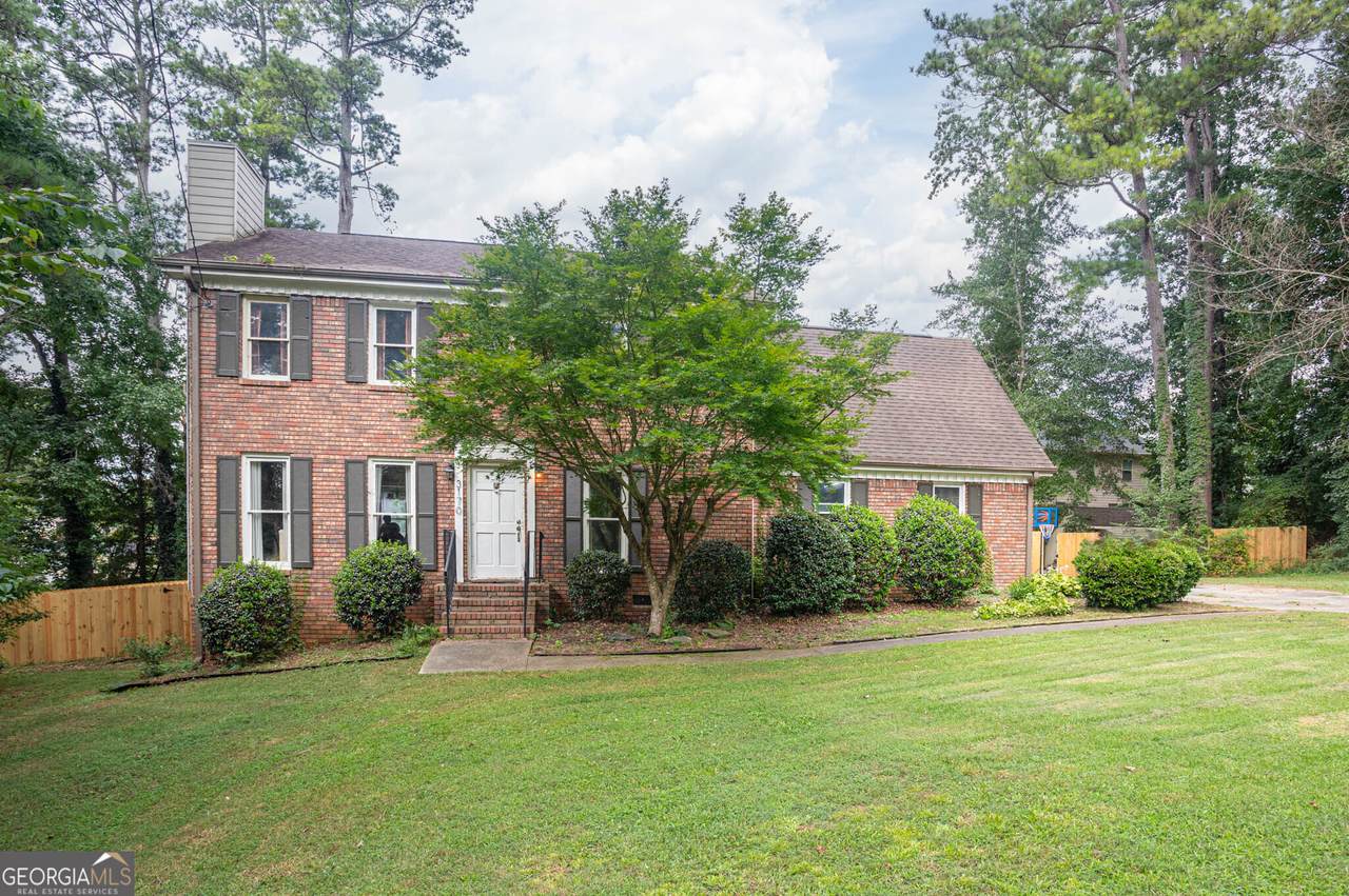 3170 Pine Cove Court - Photo 1