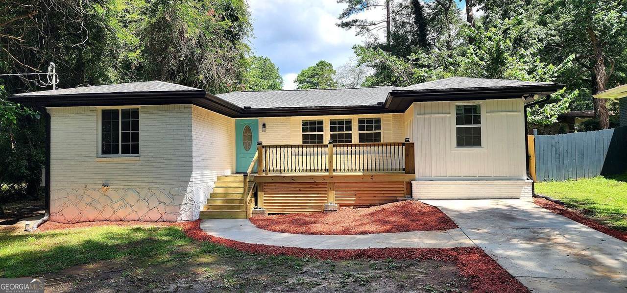 3340 Pinehill Drive - Photo 1