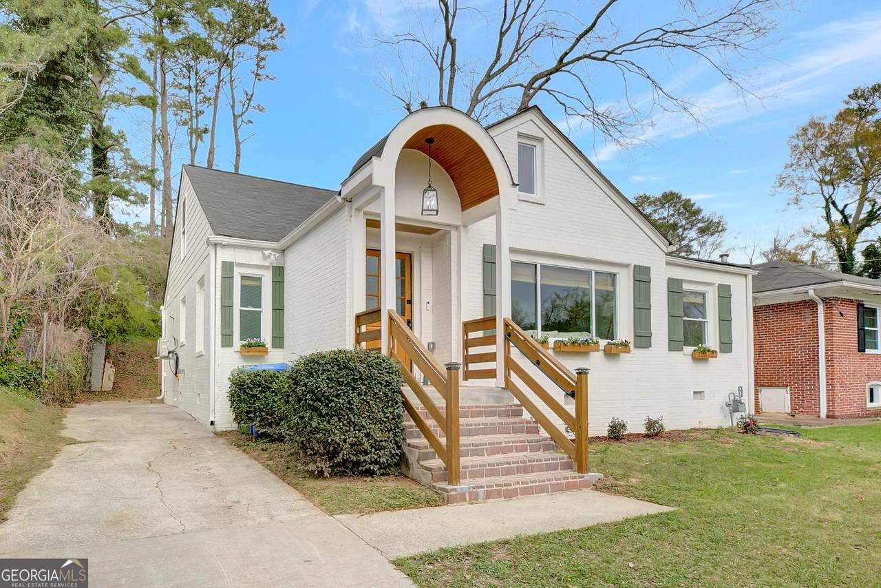 1747 Cascade Terrace - Photo 1