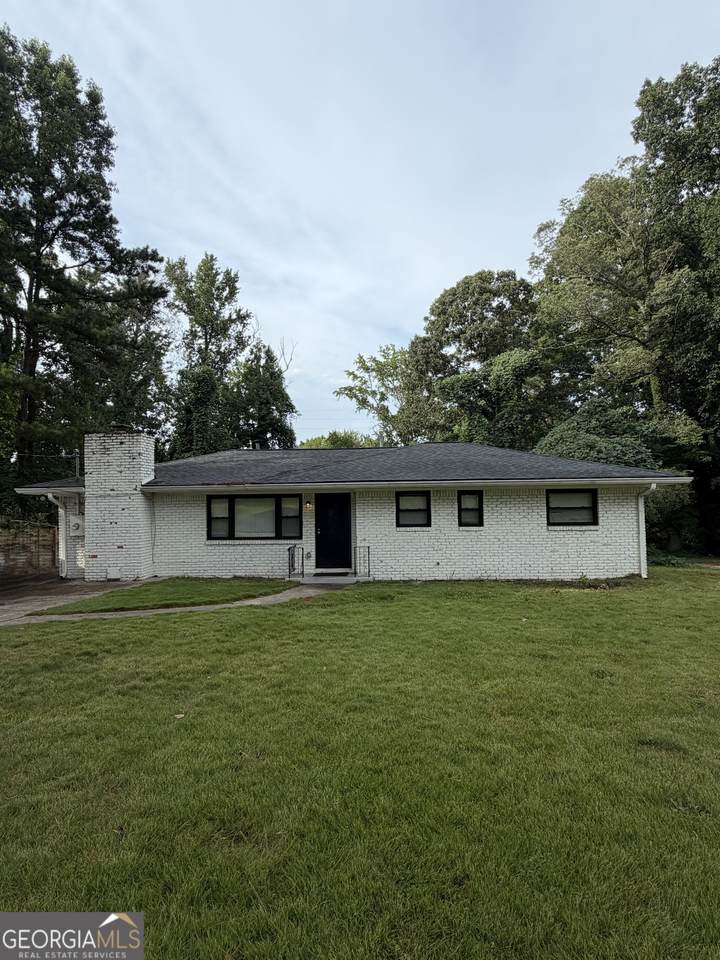 1858 Glen Echo Drive - Photo 1