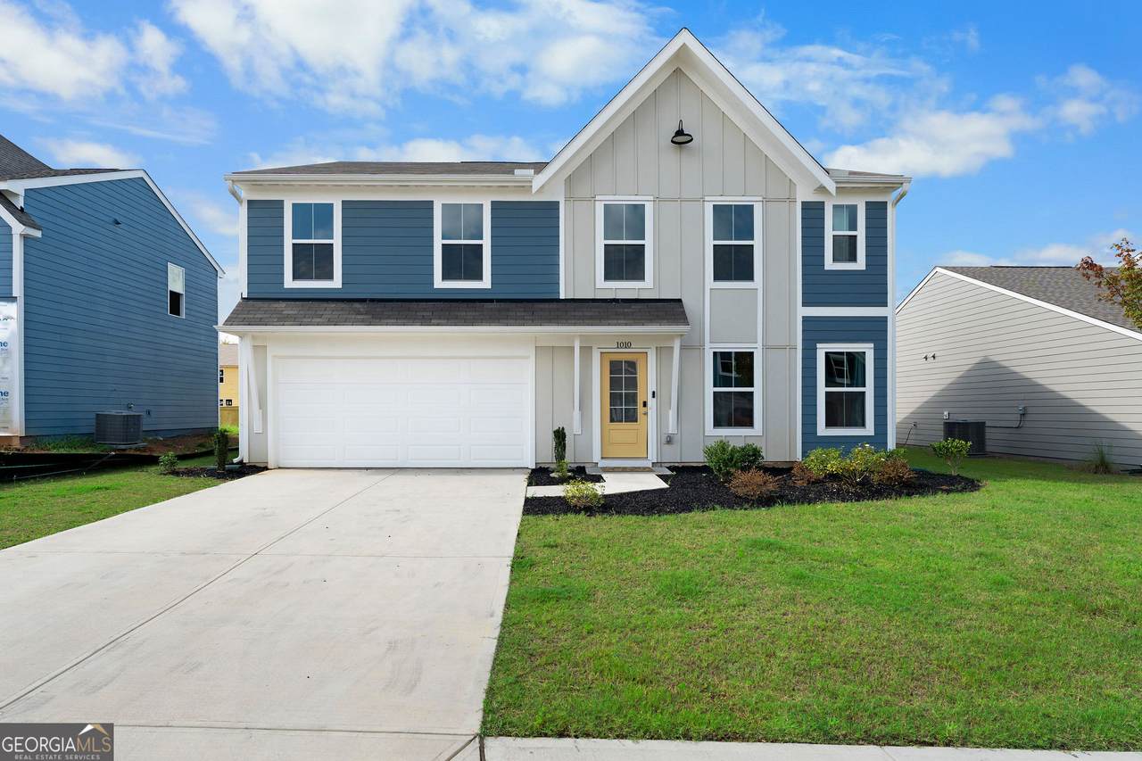 1010 Blossom Lane - Photo 1