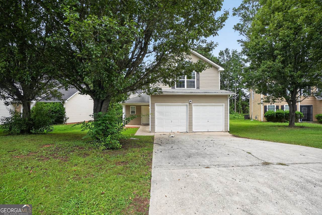2735 Sand Lake Court - Photo 1