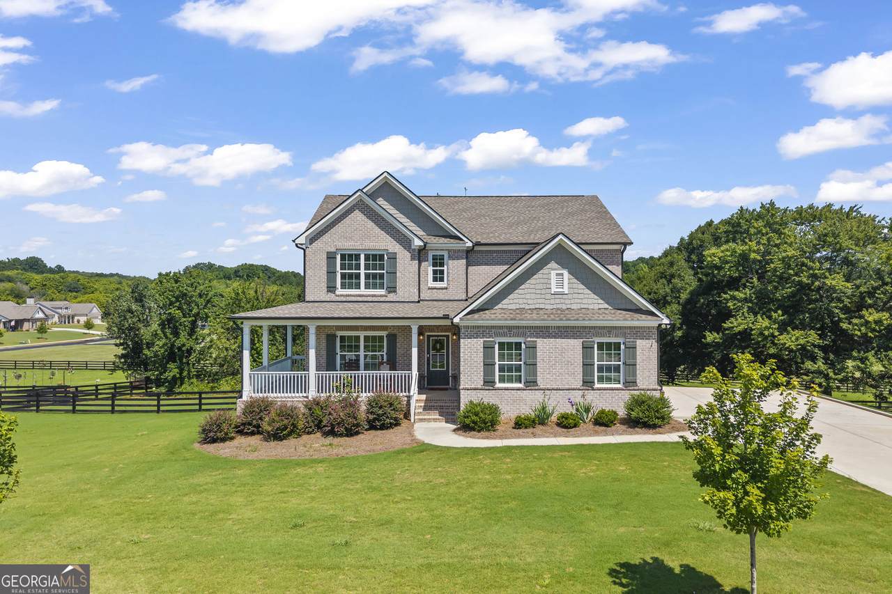 2504 Creekside Crossing - Photo 1