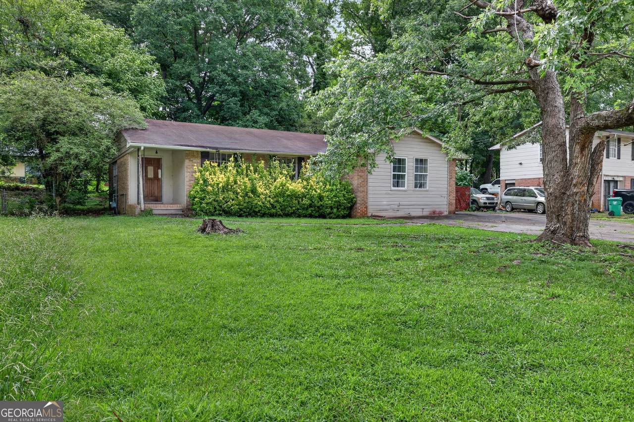 3013 Orbit Circle - Photo 1