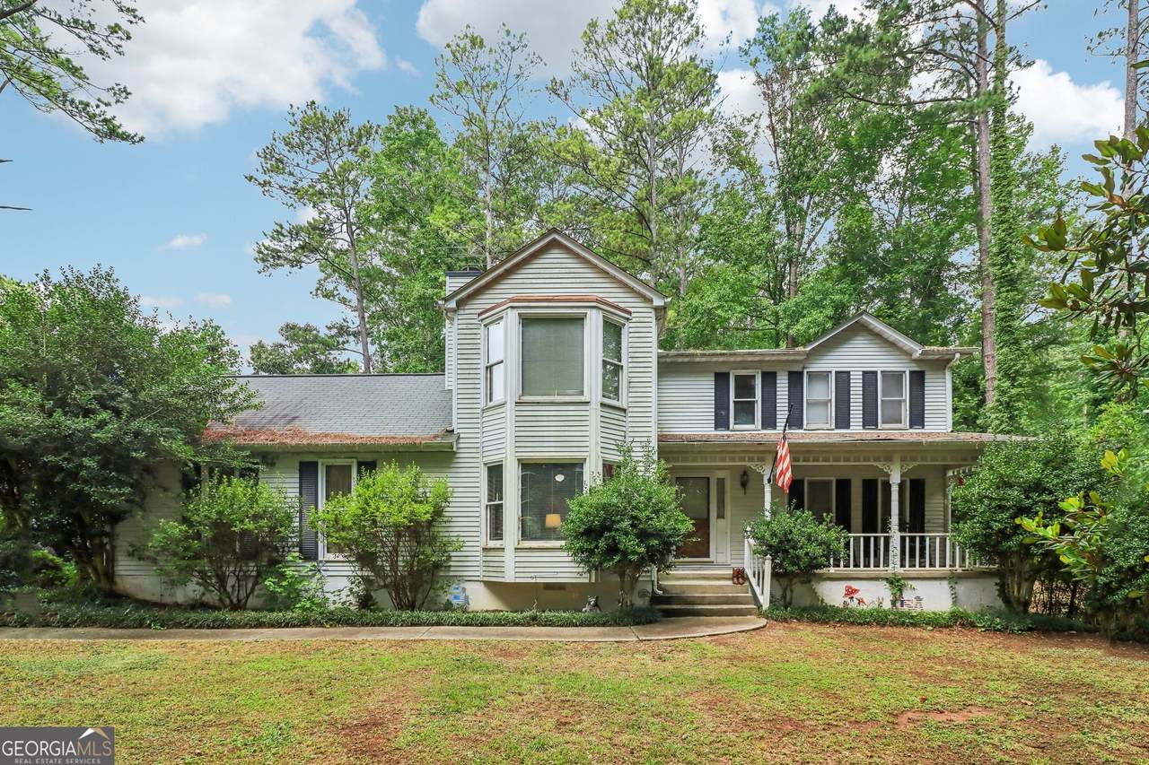 145 Red Oak Drive - Photo 1