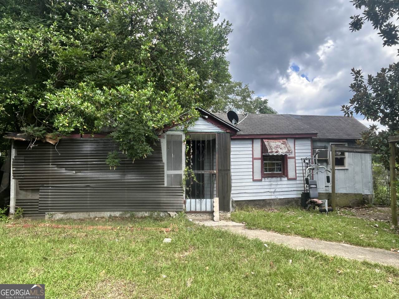 414 Hortman Avenue - Photo 1