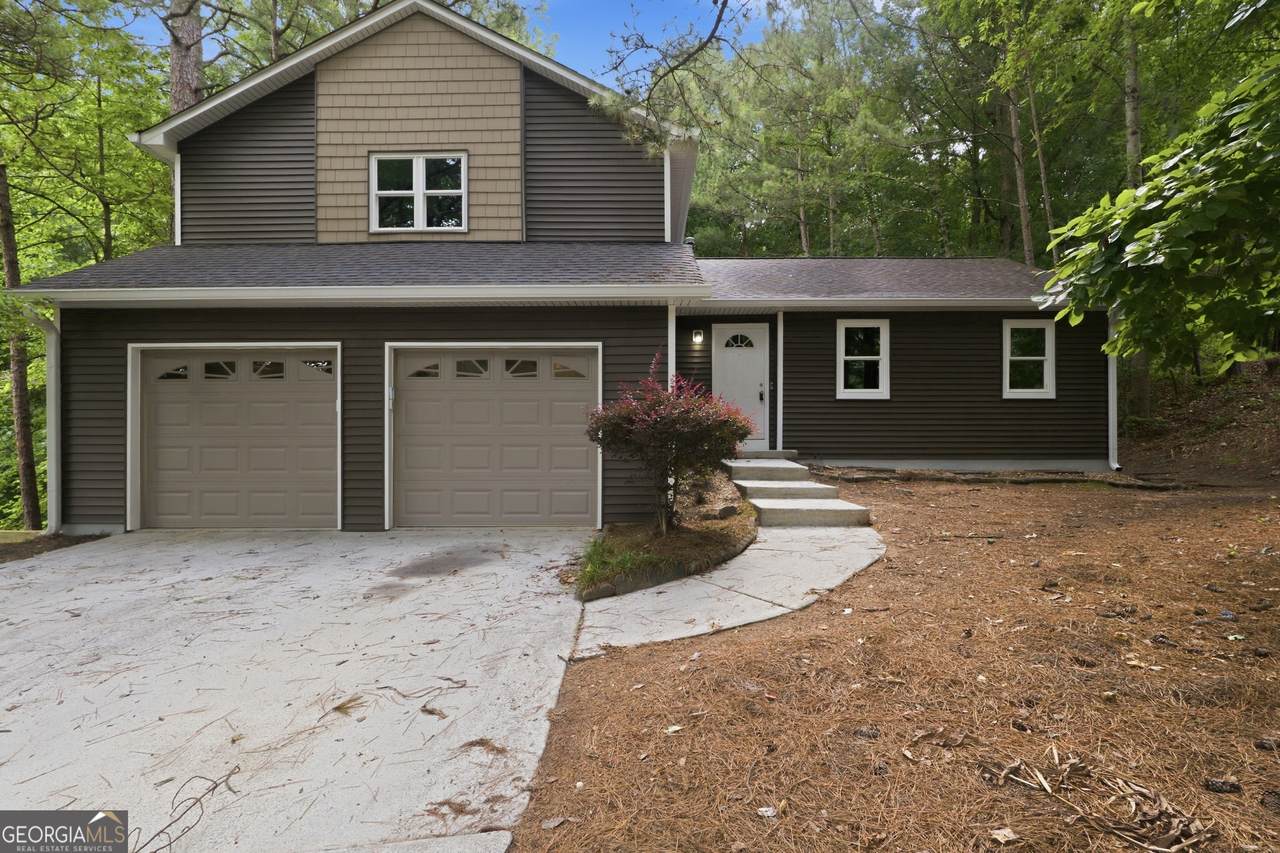 3242 Boulder Brook Drive - Photo 1