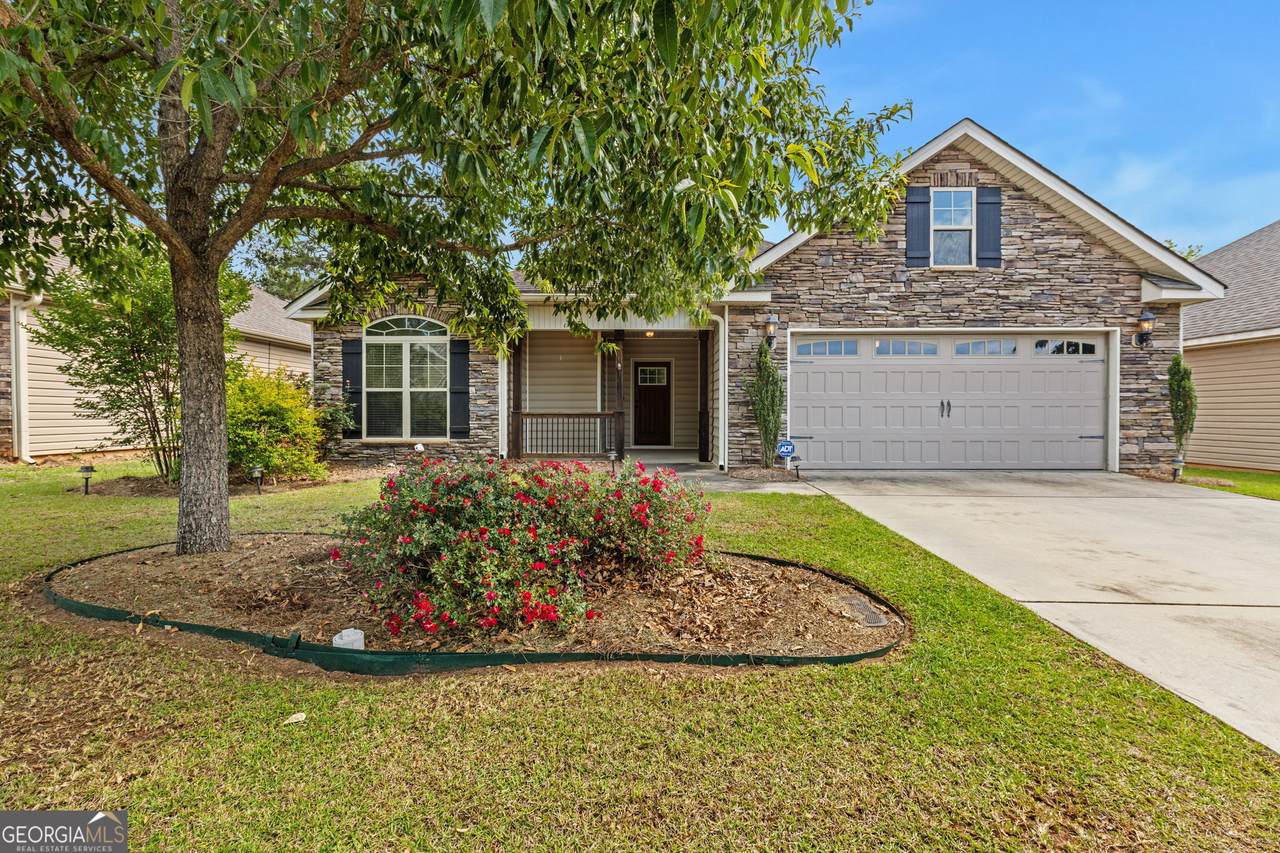 123 Highland Point Drive - Photo 1