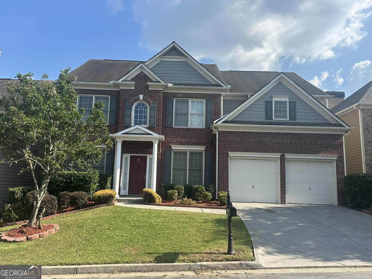 669 Maple Grove Way - Photo 1
