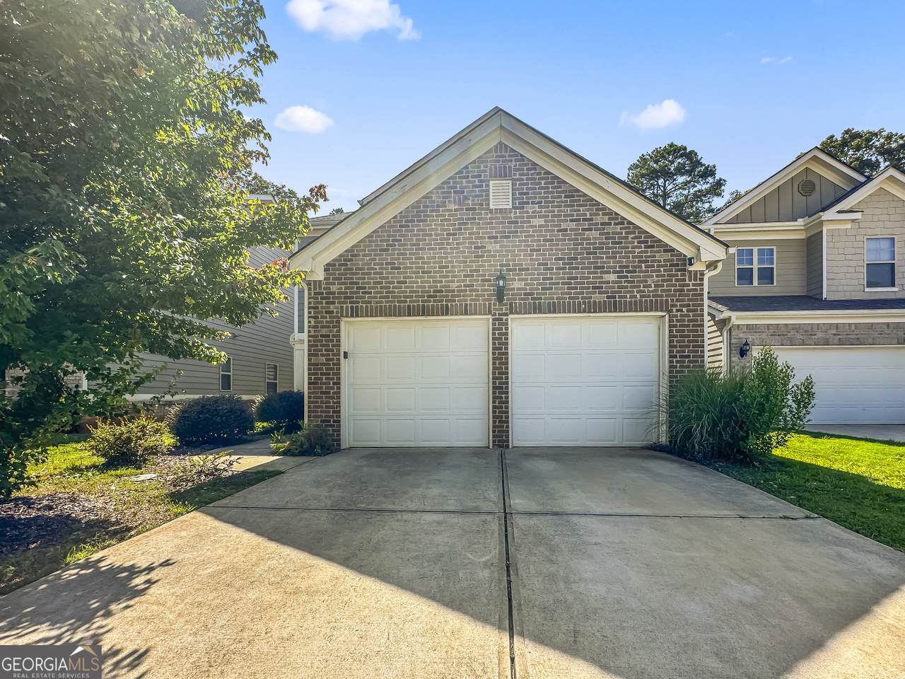 206 Daisy Circle - Photo 1