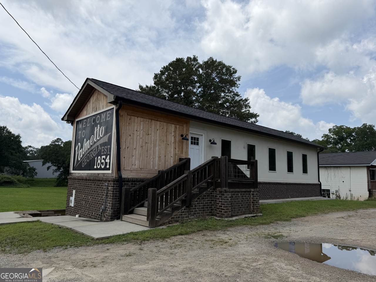 506 Main Street - Photo 1