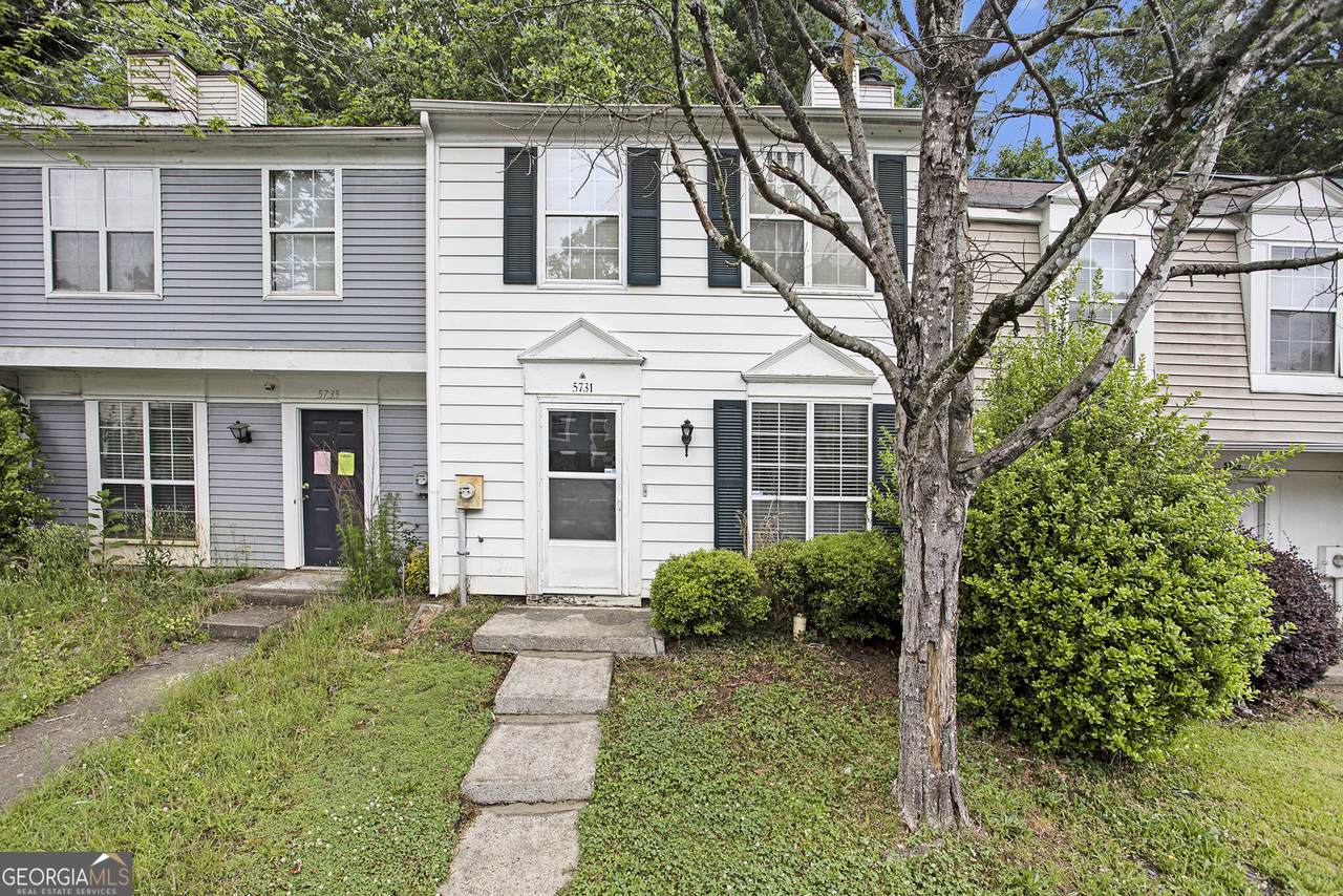 5731 Wells Circle - Photo 1