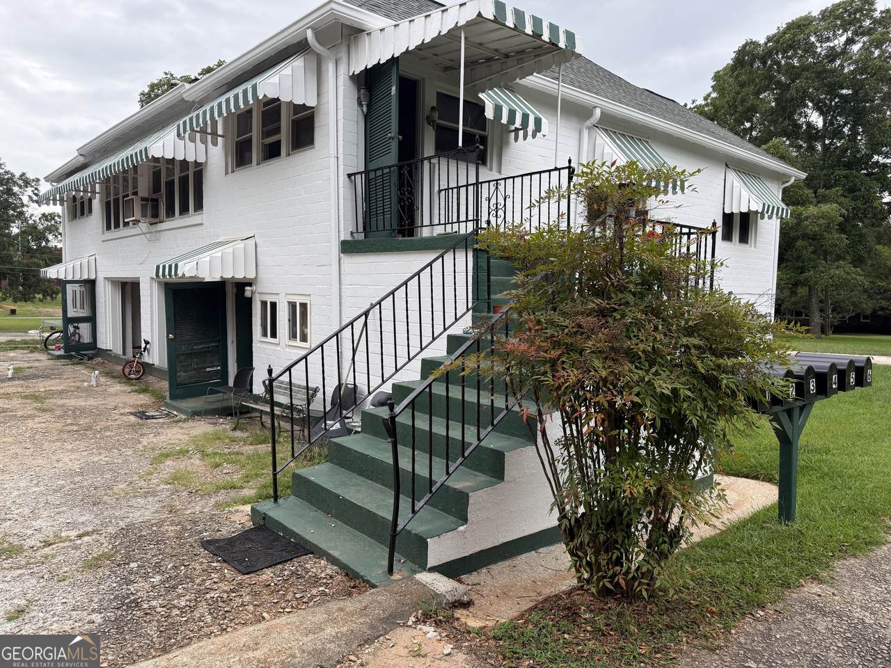 205 Georgia Avenue - Photo 1