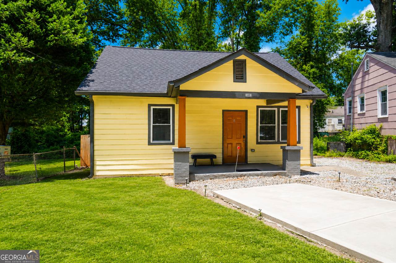 1401 Mcclelland Avenue - Photo 1