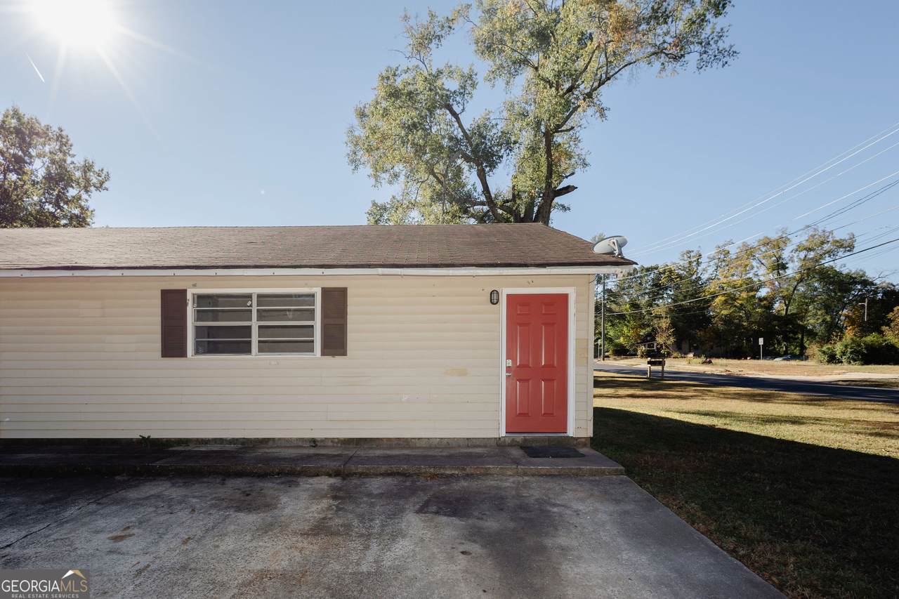 729 Hammock Street - Photo 1