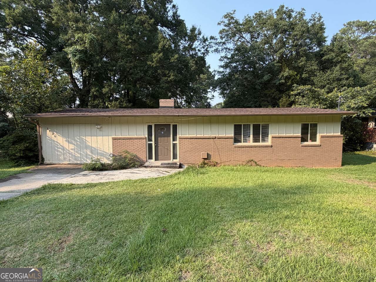 2720 Hollywood Drive - Photo 1