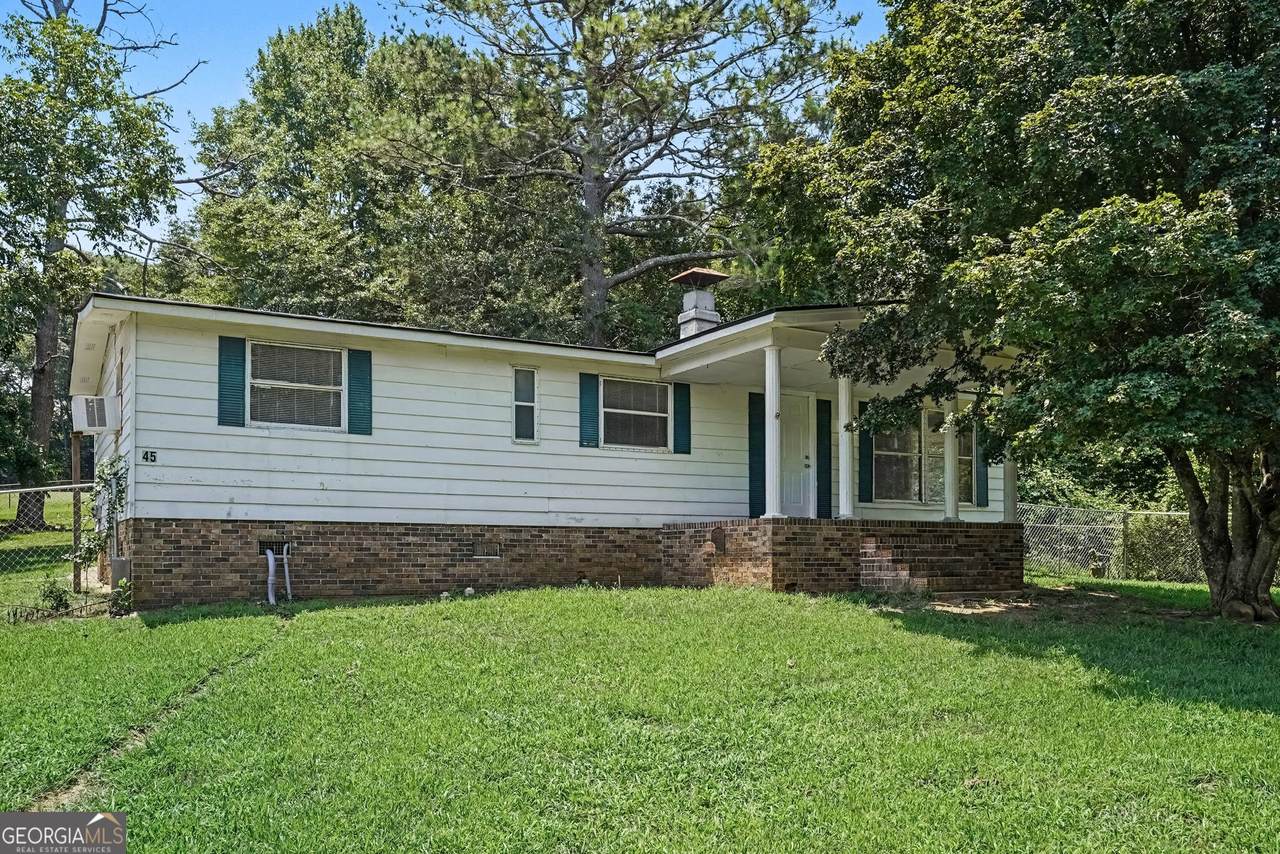 45 James Circle - Photo 1