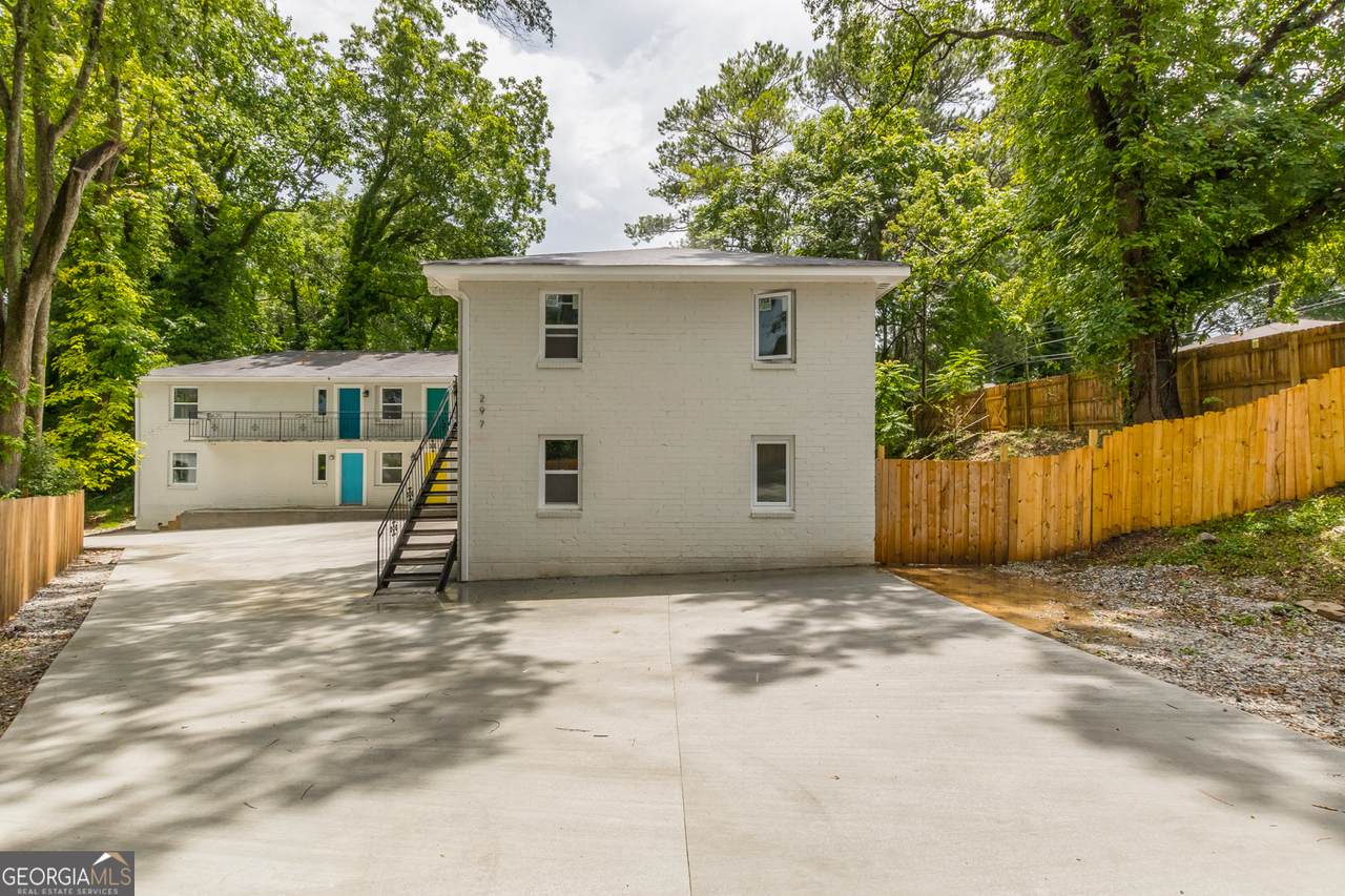 297 Burbank Drive - Photo 1
