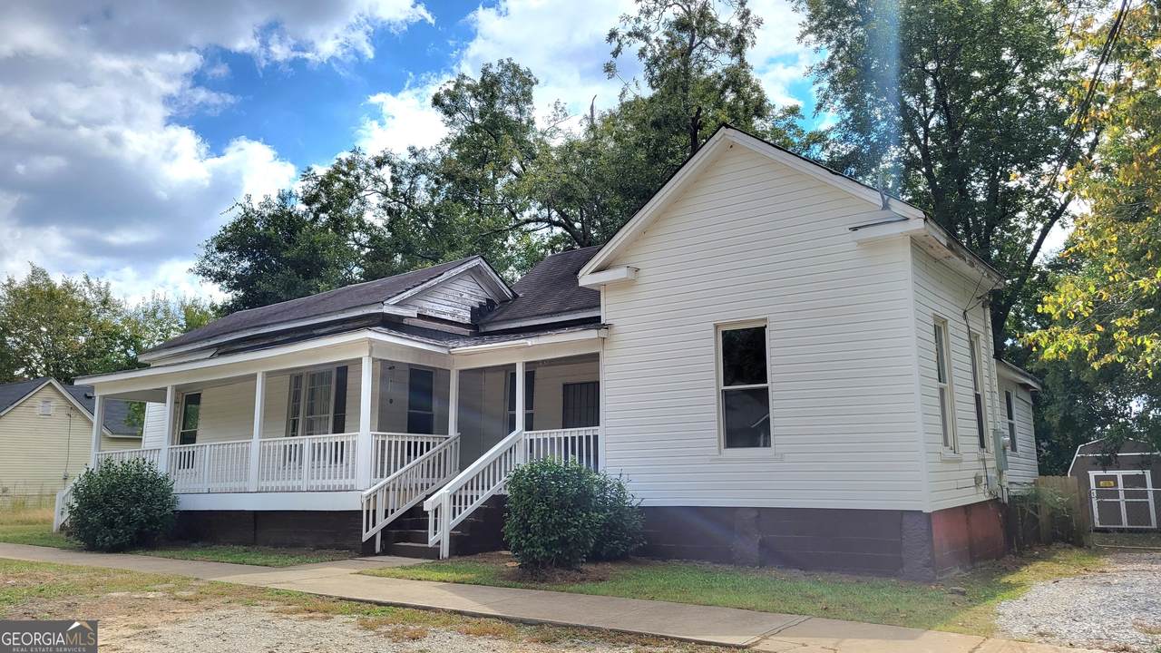 218 Chappell Street - Photo 1