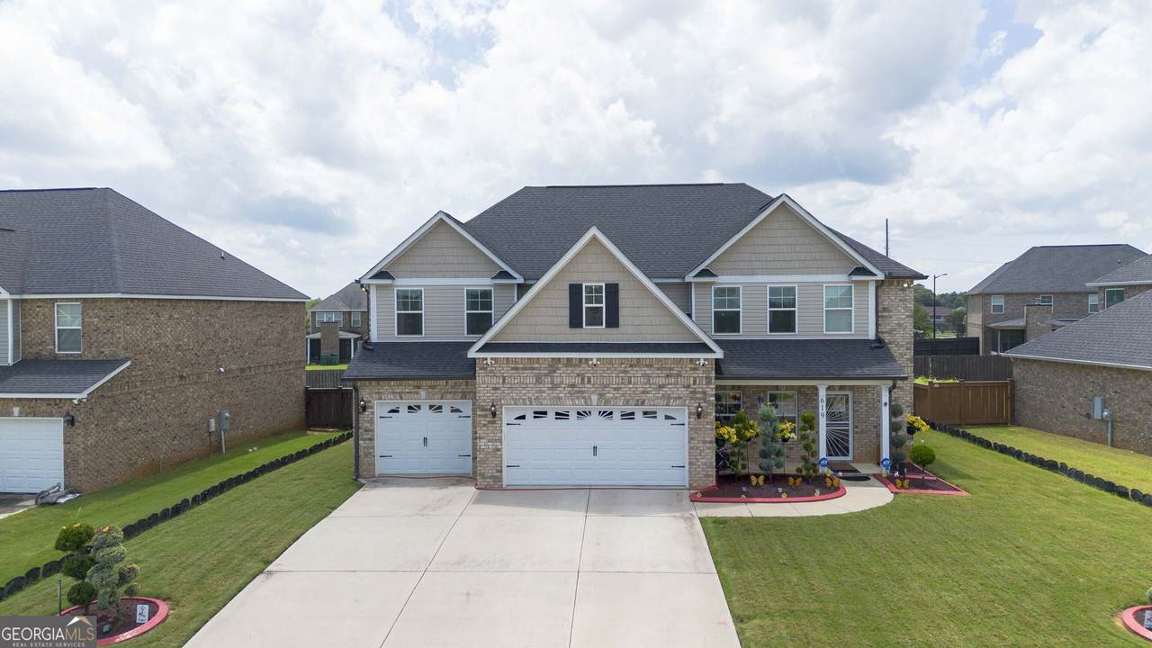 619 Samantha Brooke Way - Photo 1