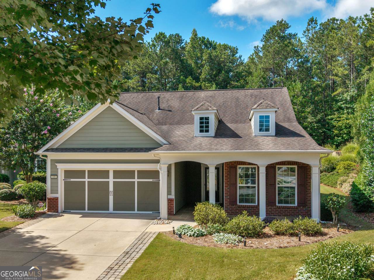 100 Crape Myrtle Drive - Photo 1