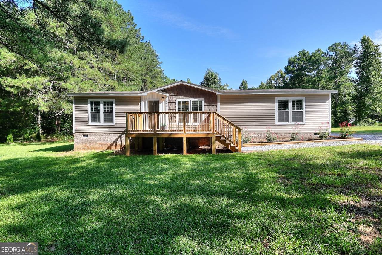 209 Jack Sharp Road - Photo 1