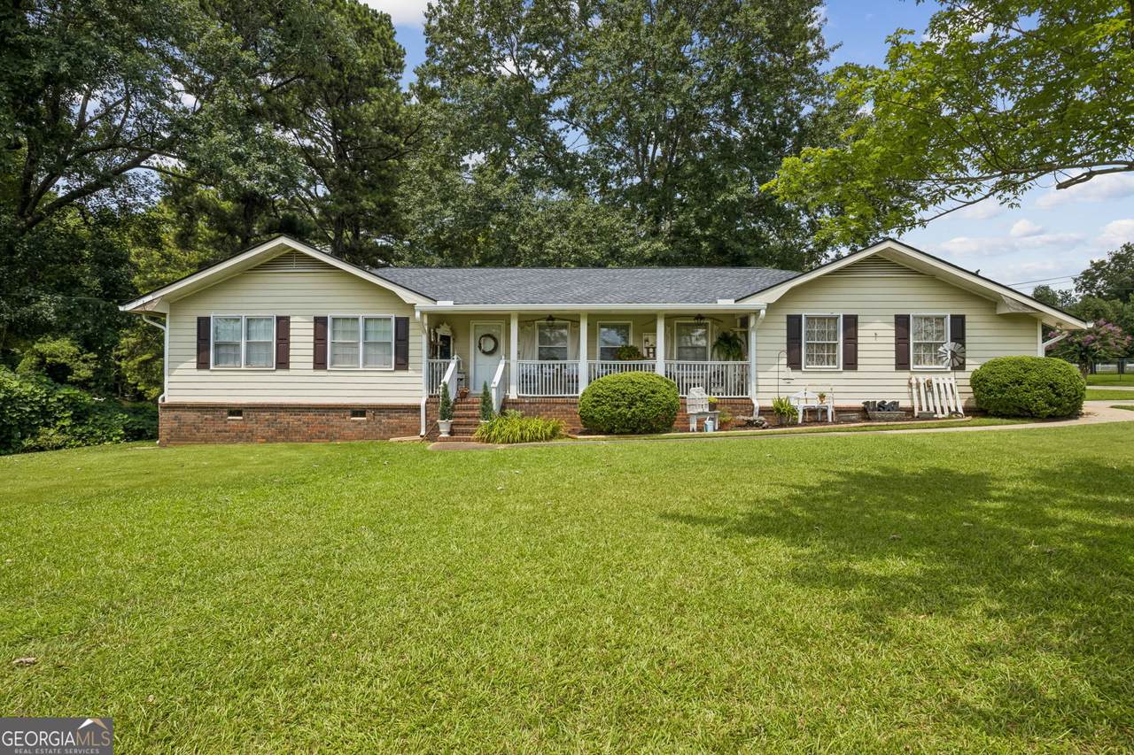 4231 Hamilton Mill Road - Photo 1