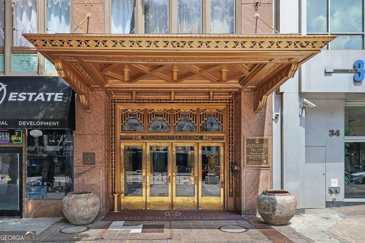 32 Peachtree Street - Photo 1