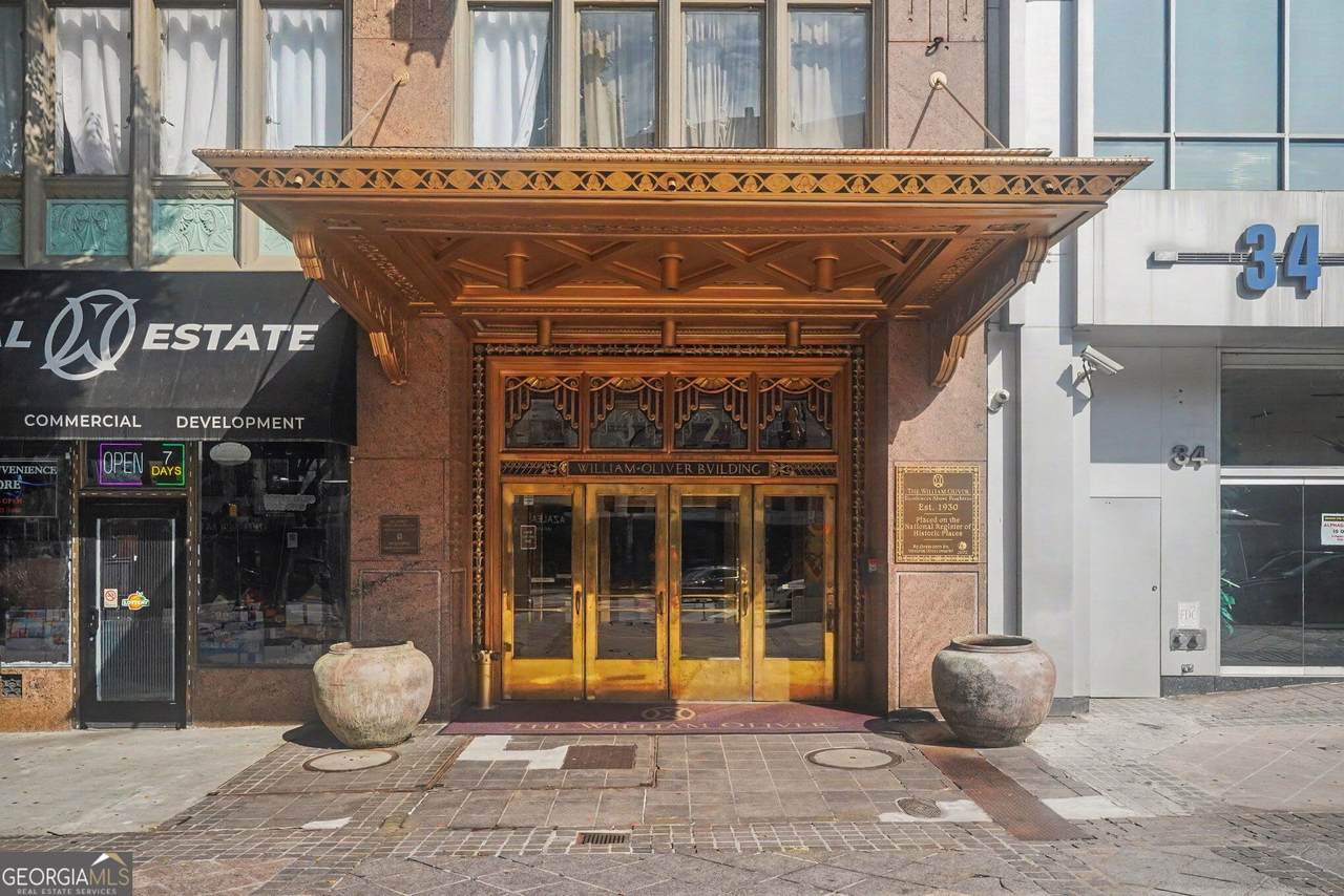 32 Peachtree Street - Photo 1
