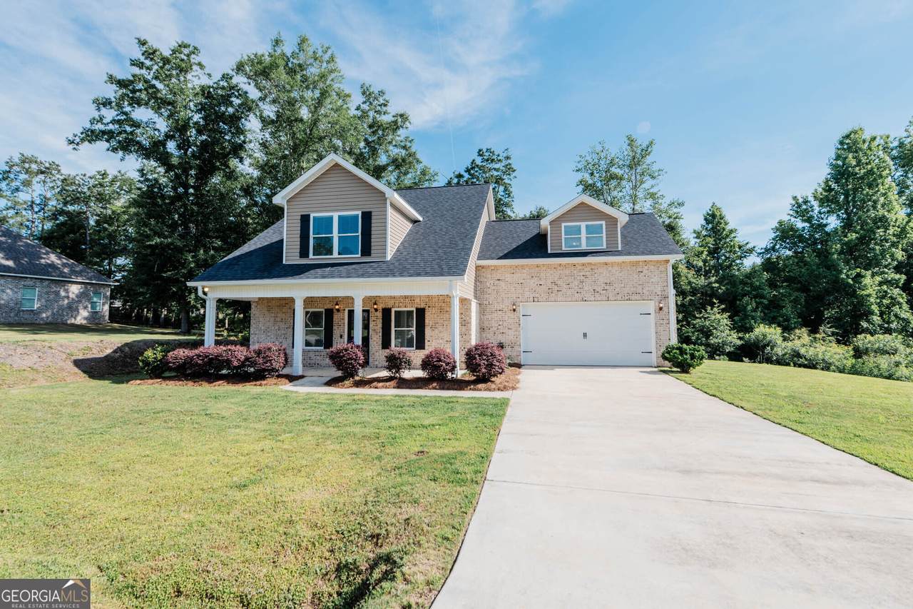 317 Willow Cove Court - Photo 1