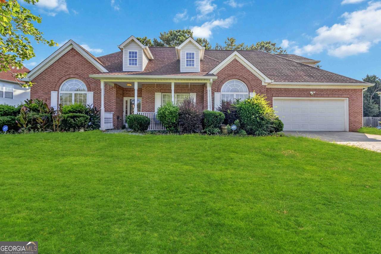 1137 Shoreview Road - Photo 1
