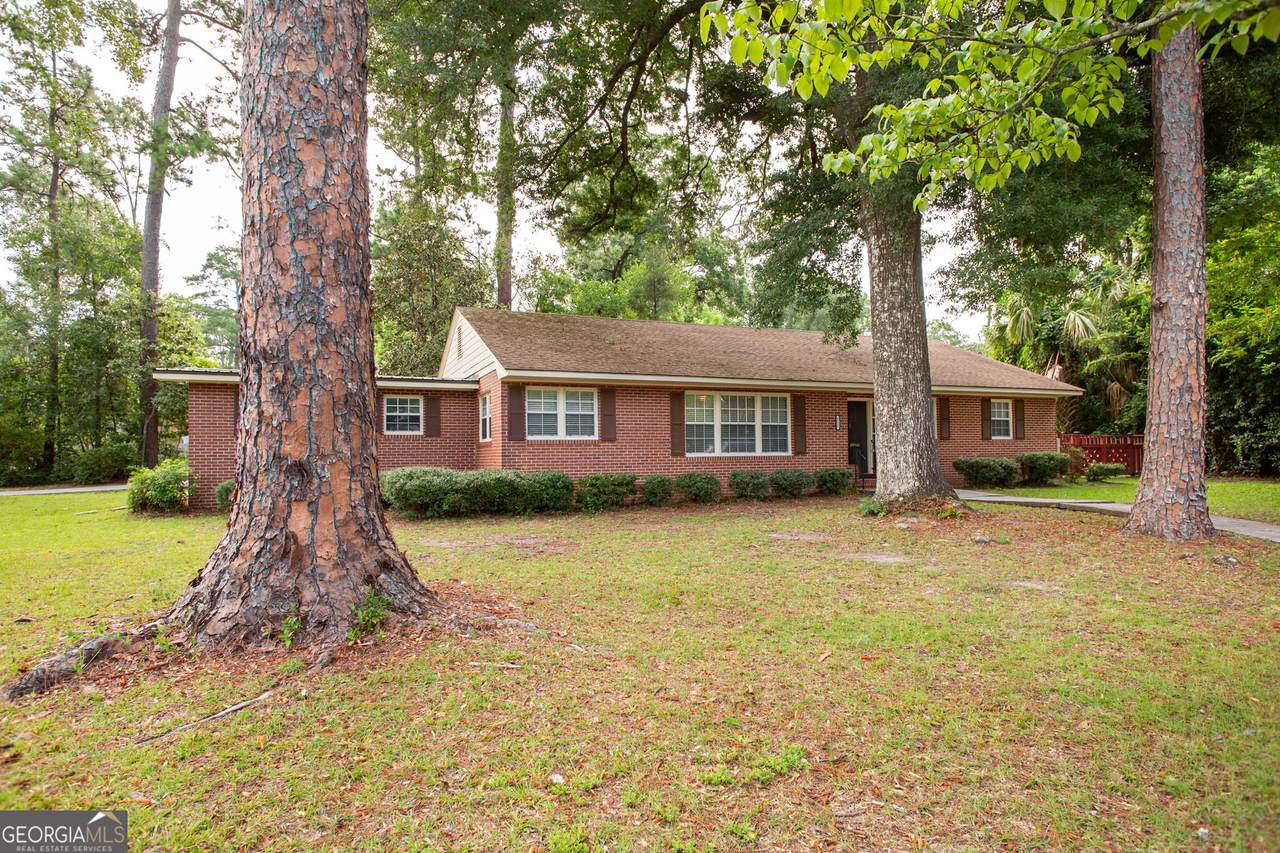 1112 Hill Street - Photo 1