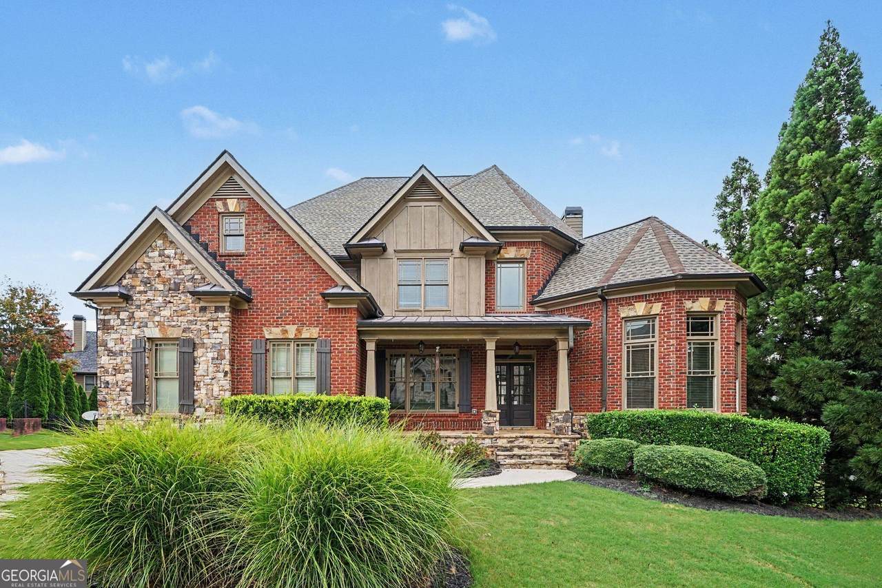 2435 Retreat Point Parkway - Photo 1