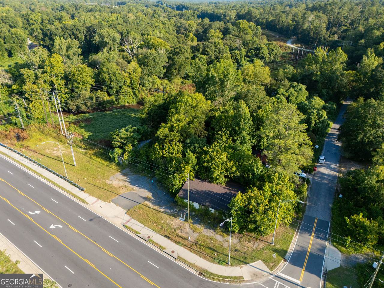 1762 Jeffersonville Road - Photo 1
