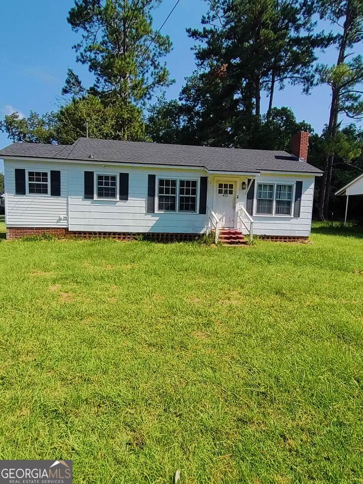 432 Hollis Street - Photo 1
