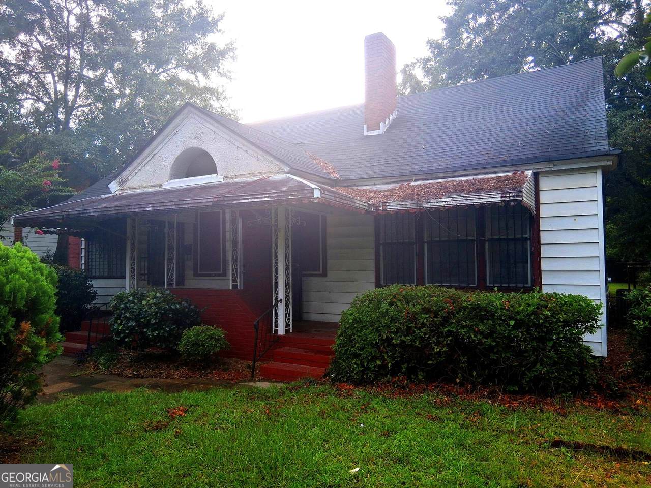 1247 Brentwood Avenue - Photo 1