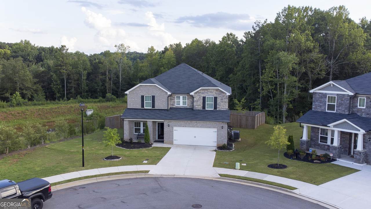 6960 Newcastle Court - Photo 1