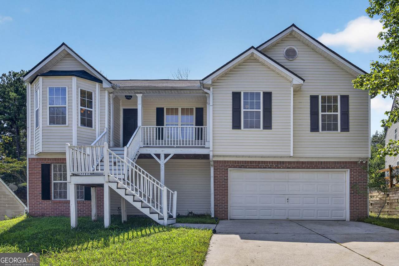 305 Bainbridge Circle - Photo 1