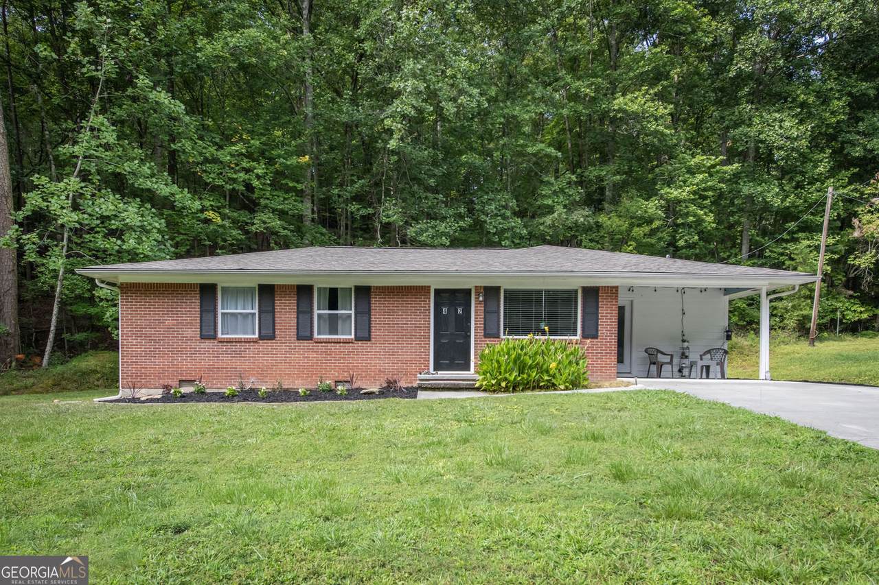 42 Carpenter Lane - Photo 1