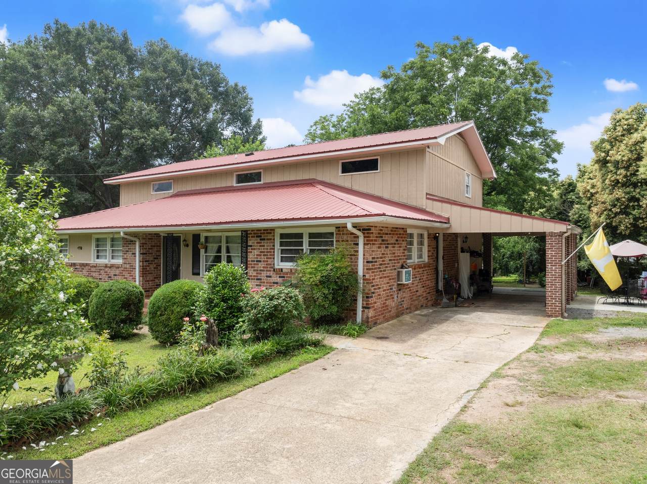 157 Glendale Heights - Photo 1
