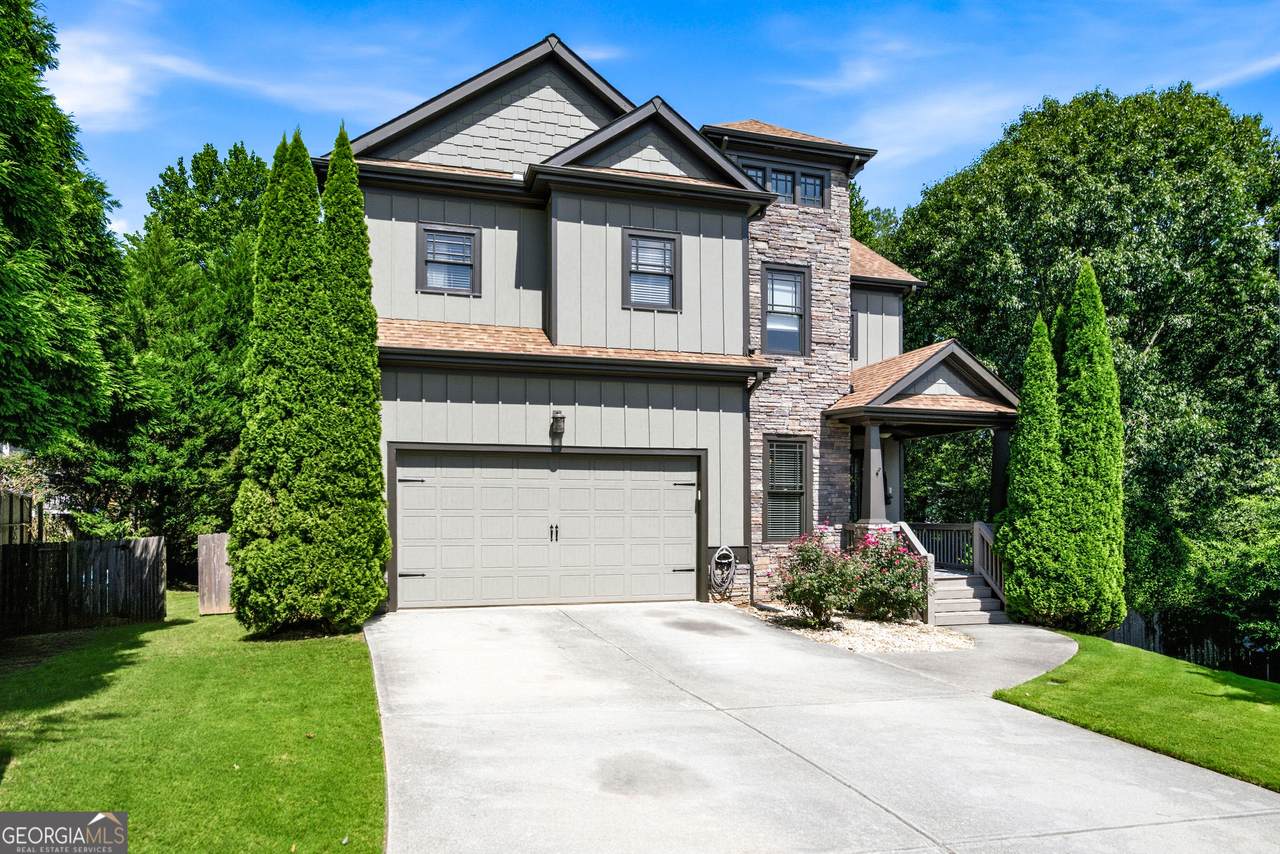 3276 Holly Glen Court - Photo 1